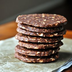 No-Bake Chocolate Oat Cookies