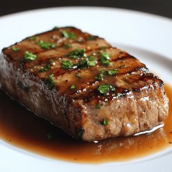 Pavé de bœuf grillé en sauce