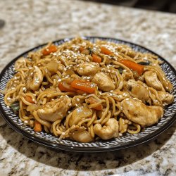 Classic Chicken Chow Mein