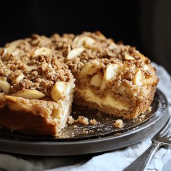 Apple Crumble Coffee Cake