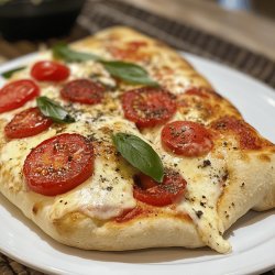 Pizza calzone tomate mozzarella