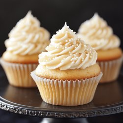 Moist Vanilla Cupcakes