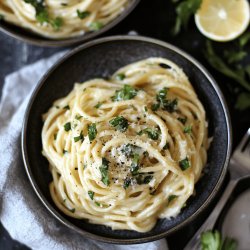 Creamy Alfredo Noodles