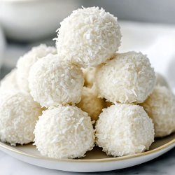 Bolitas de coco y leche condensada