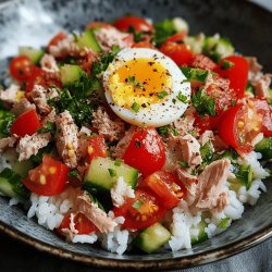 Ensalada de arroz con atún y huevo