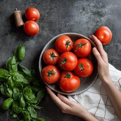 Eingekochte Tomaten herstellen