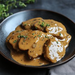 Schmorgurken in Senfsahnesauce