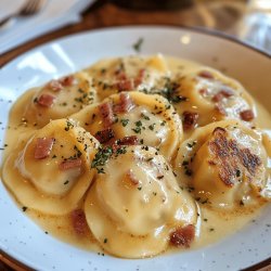 Traditionelle Südtiroler Speckknödel