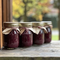 Hausgemachte Brombeermarmelade