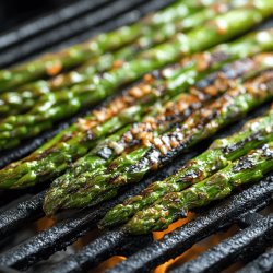 Gegrillter Grüner Spargel