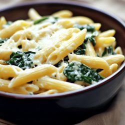 Penne mit Spinat und Gorgonzola