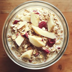 Klassisches Schweizer Bircher Müsli