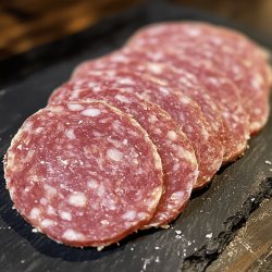 Hausgemachte Kochsalami